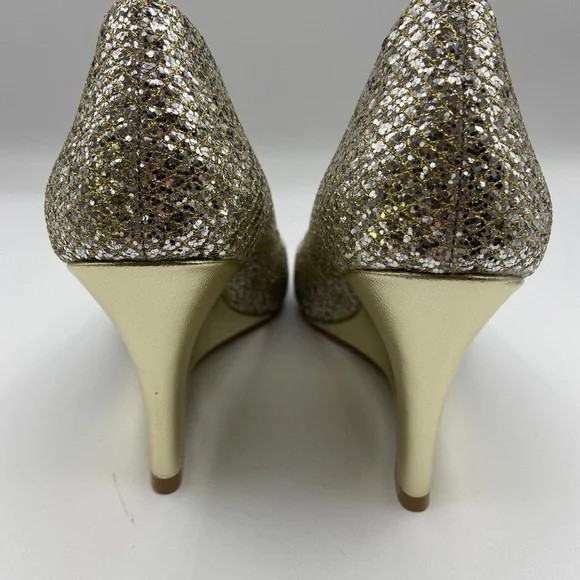 Badgley Mischka Gold Glitter Peep Toe Wedge Shoes Size 5.5